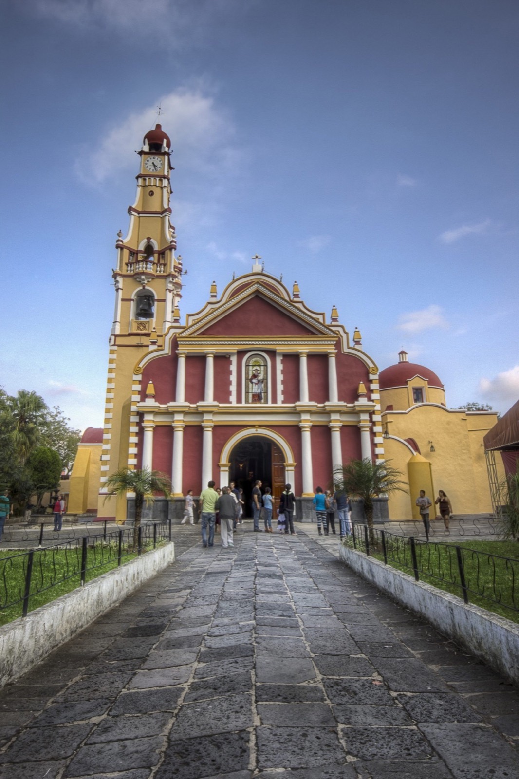 Fachada de la parroquia de San Jerónimo en Coatepec